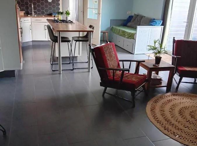 Typisch Lelies Bed & Breakfast Liessel